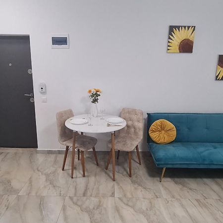 Marble Studio Букурещ Екстериор снимка