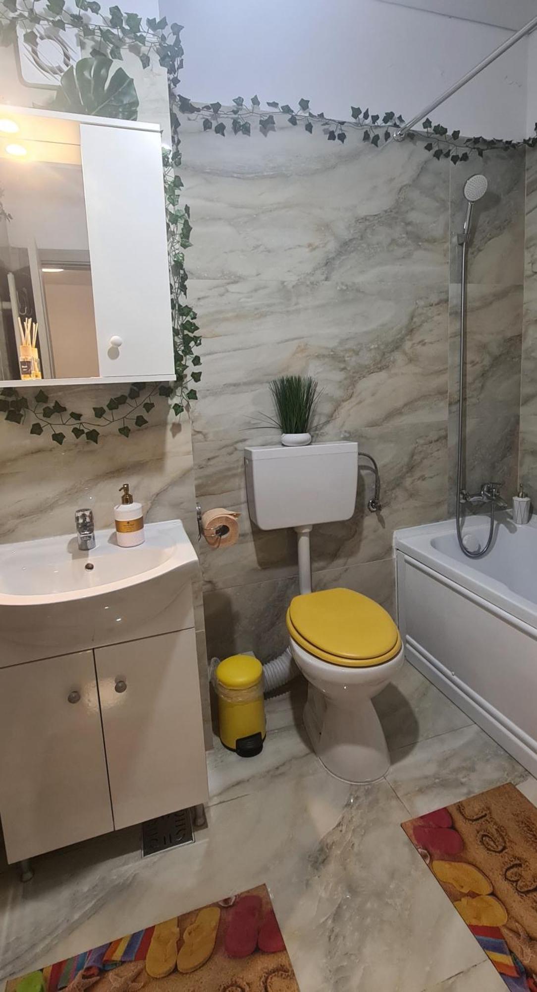 Marble Studio Букурещ Екстериор снимка